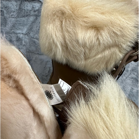 UGG Aya Boots - Brown - Size 6 - Brand New In Box - Waterproof - Picture 6 of 11